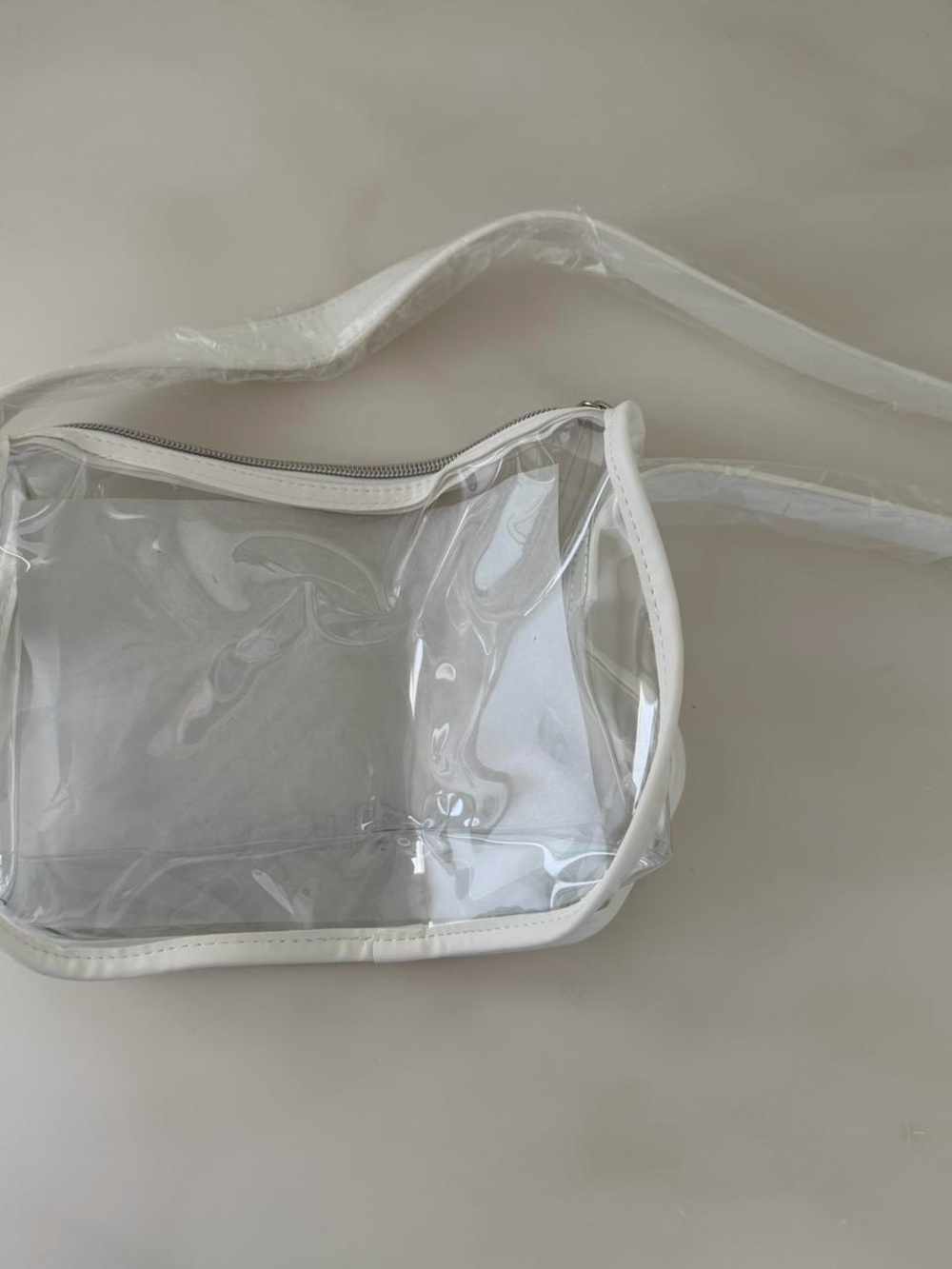 r.e.m. beauty Clear Shoulder Bag - Picture 4 of 4